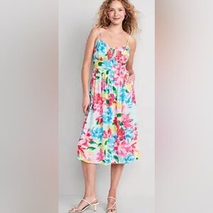 NWT Old Navy Fit & Flare Floral Smocked Midi Cami Dress Size M